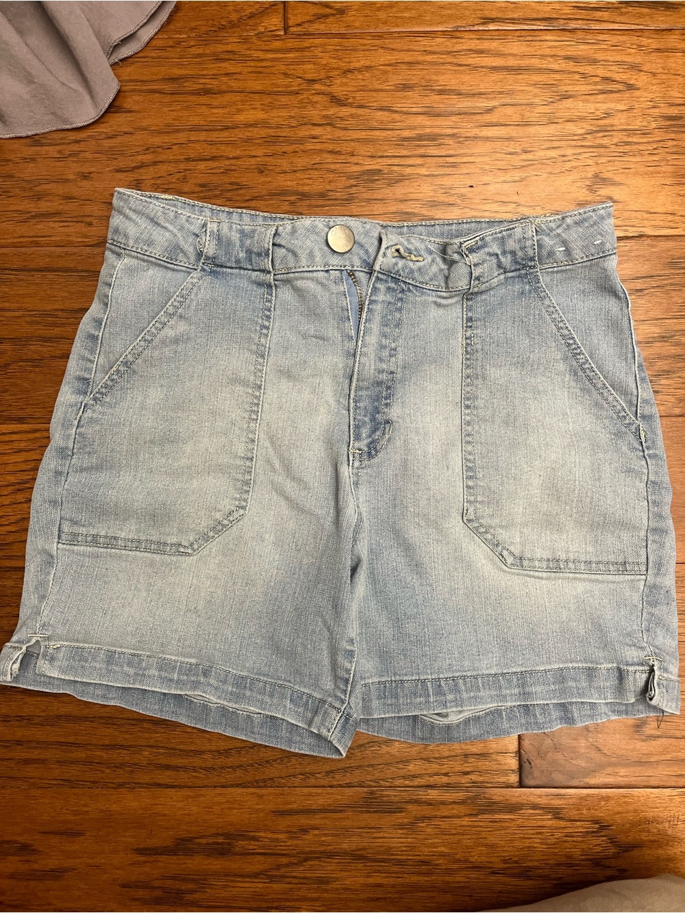 d. jeans Light Blue High-Rise Patch Pocket Denim Shorts